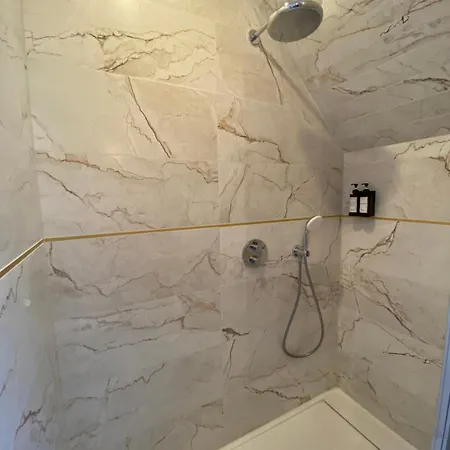 Les Romeline * Montviron