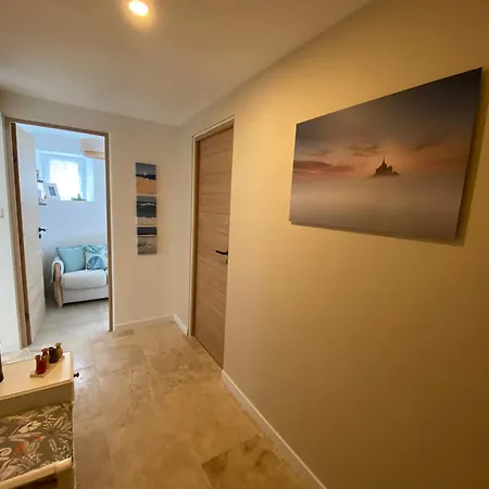 Apartment Les Romeline Montviron