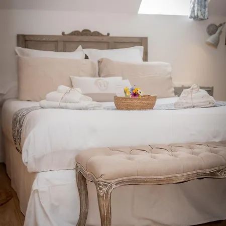 Les Romeline Montviron