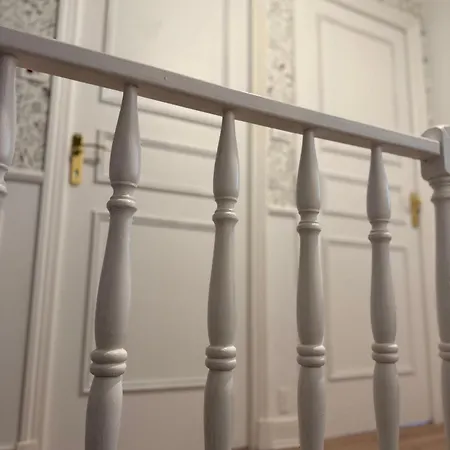 Les Romeline شقة Montviron