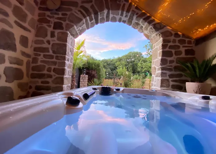 Les Romeline Apartment