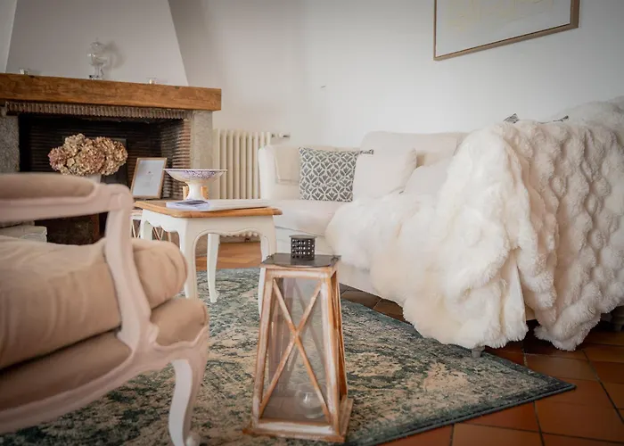 Les Romeline Apartment *